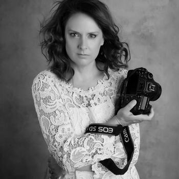 Havant based Headshot photographer Jo Littler