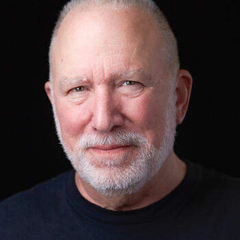 San Lorenzo based Headshot photographer Steven Gotz