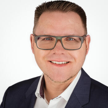 Griesheim based Headshot photographer Henry Stadthagen