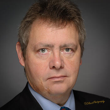 Ascot based Headshot photographer Christopher Weaver