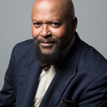 Grand Haven based Headshot photographer Tim Smith