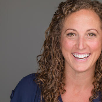 Fort Collins based Headshot photographer Vanessa Houk