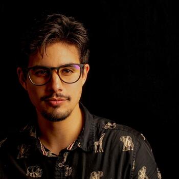 Orlando based Headshot photographer Wilson Ortiz