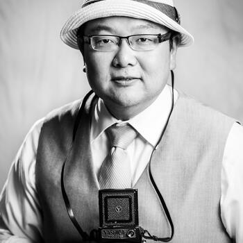 Minneapolis based Headshot photographer Sherman Kho