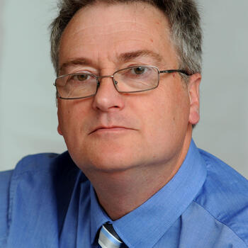 Stroud based Headshot photographer Gavin Crilly