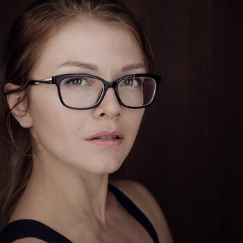 Edmonton based Headshot photographer Valerie V