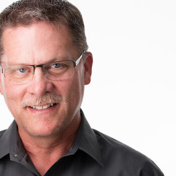 Ashburn based Headshot photographer Chas Sumser