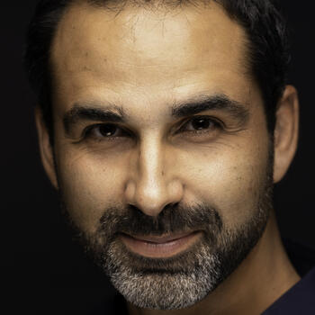 Gipf-Oberfrick based Headshot photographer Roger Odermatt