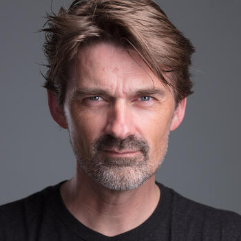 K&ouml;niz based Headshot photographer axel voss