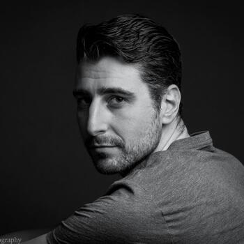 West Roxbury based Headshot photographer Dennis Breyt