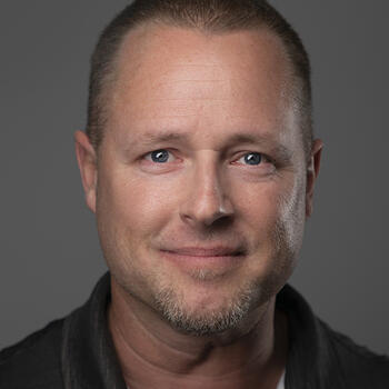 Tampa based Headshot photographer David Long