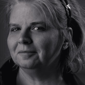 Vineland based Headshot photographer Dorine Rosier