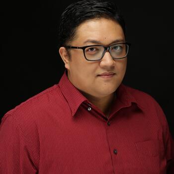 Henderson based Headshot photographer Erwin Weaver