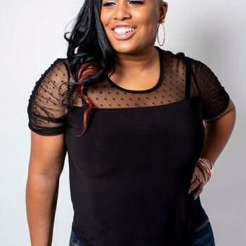 Quincy based Headshot photographer Kyaunna Hall