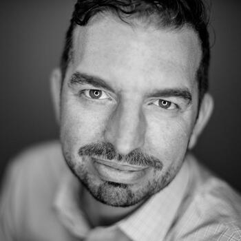 Omaha based Headshot photographer Lane Hickenbottom