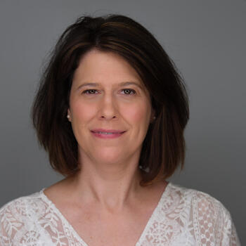 Willowbrook based Headshot photographer Melissa Hansen