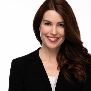 Saratoga based Headshot photographer Annarose Monroe