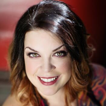 Turlock based Headshot photographer Michelle Patereau