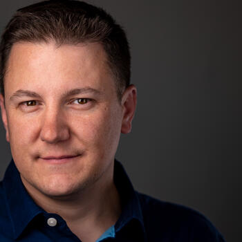  Headshot photographer Matt Dewkett