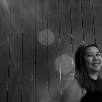 Chicago based Headshot photographer Eva Ho