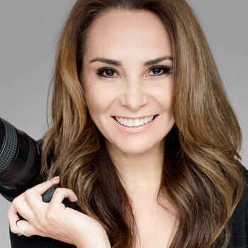 Chicago based Headshot photographer Monica Ninker