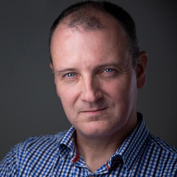 Thatcham based Headshot photographer Tony Shore