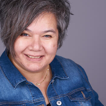 Hendrik Ido Ambacht based Headshot photographer Mary-Ann Struijk