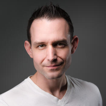 Jacksonville based Headshot photographer Owen Wood