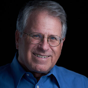 Seattle based Headshot photographer Roger Knopf