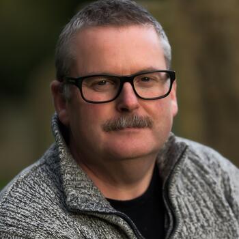 Ingoldsby based Headshot photographer Ian Hage Burton