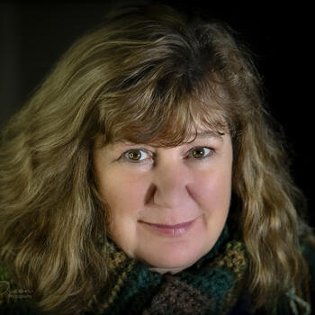 Allison Park based Headshot photographer Marybeth Dixon