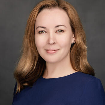 Burnaby based Headshot photographer Liliya Lubenkova