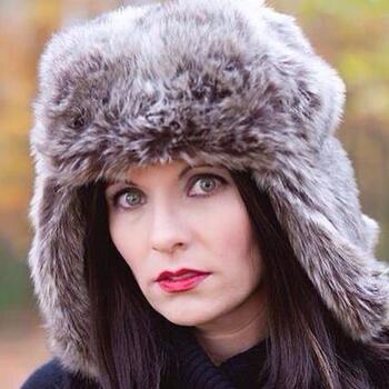 Erwin based Headshot photographer nicole godsey