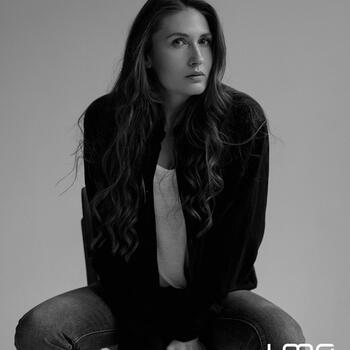  Headshot photographer Julia Panova