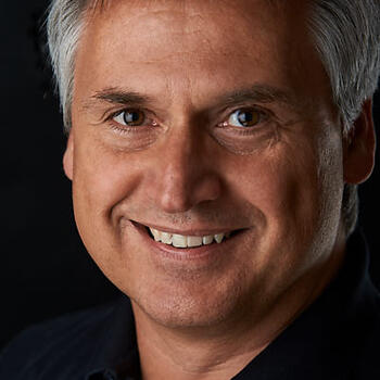 Montabaur based Headshot photographer Klaus Manns