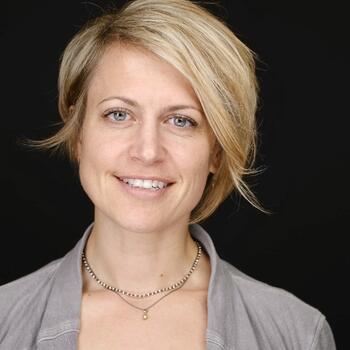 Boise based Headshot photographer Michelle Bliss