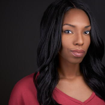 Hamilton based Headshot photographer Racquel Yuscavage