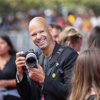 Matawan based Headshot photographer Manny Carabel