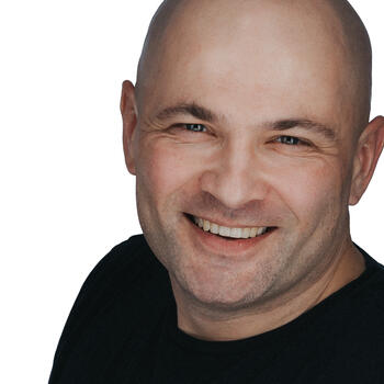 Olney based Headshot photographer Marcin Czerminski