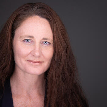 Taastrup based Headshot photographer Tina Christensen