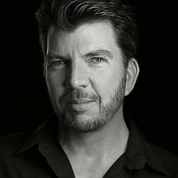 Stockholm based Associate headshot photographer Studio Fotos Stockholm Fotograf Andy Foster