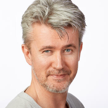 Forest Hills based Headshot photographer Stephen Browett