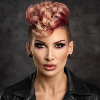 Las Vegas based Headshot photographer Kat Armendariz