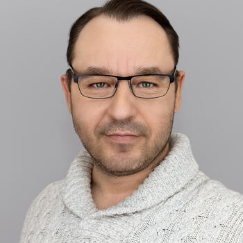 Clyde based Headshot photographer Bratislav Zivanovic