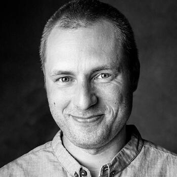 Hażlach based Headshot photographer Grzegorz Ponc