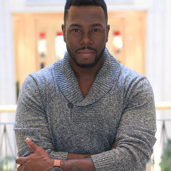 Phoenix based Headshot photographer Leonard Herndon