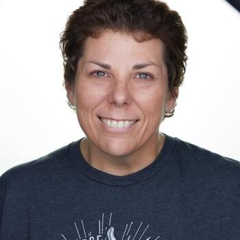 Augusta based Headshot photographer Laura Miller