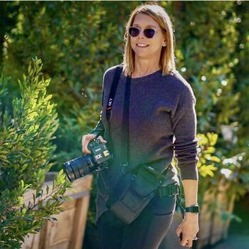 Las Vegas based Headshot photographer Angie Shehane