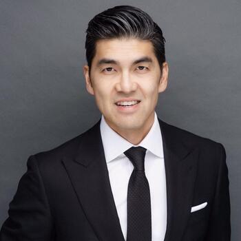 Los Angeles based Headshot photographer JOEE W