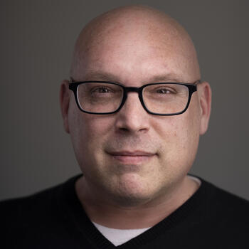 Cincinnati based Associate headshot photographer Mark Denney